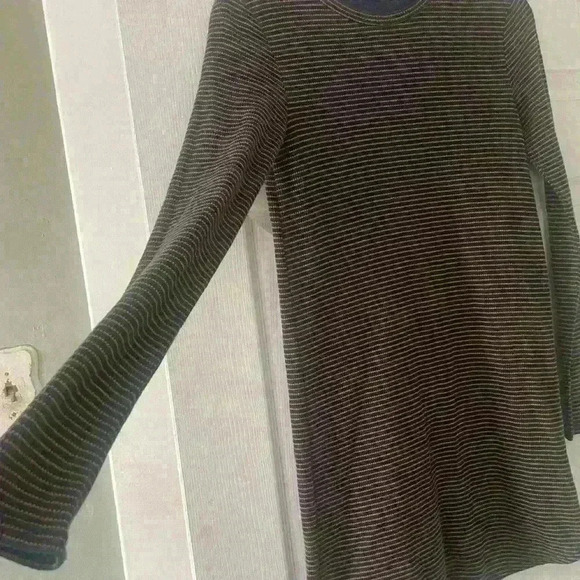 VANS Long Sleeve Charlie Striped Dress - B52 - Picture 3 of 4